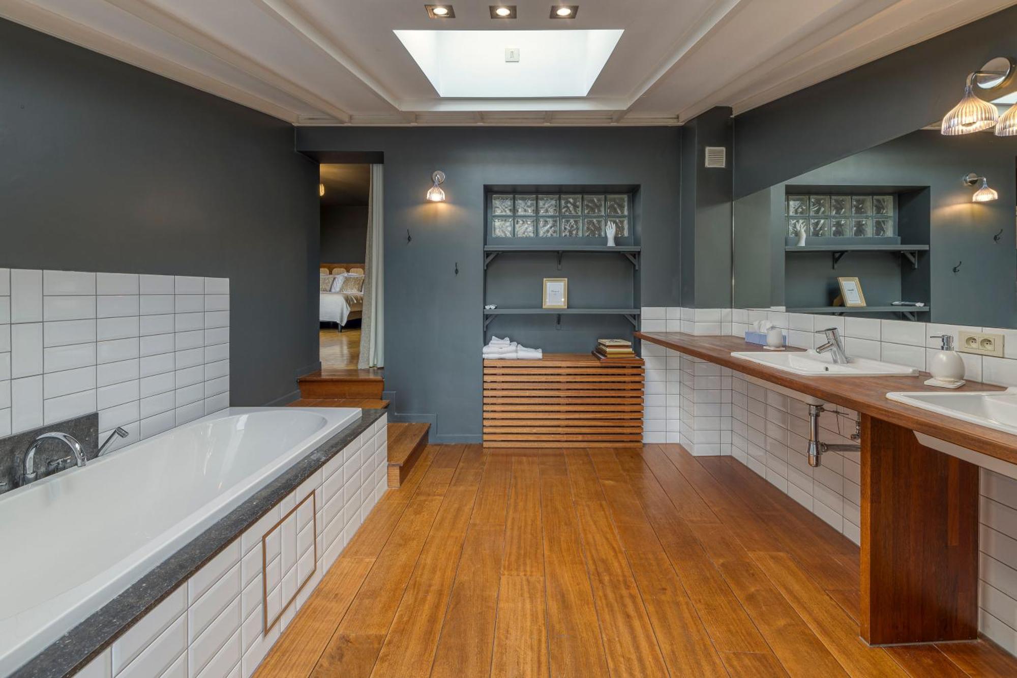 Atelier K - Art Guesthouse In Brussels 익셀레스 외부 사진
